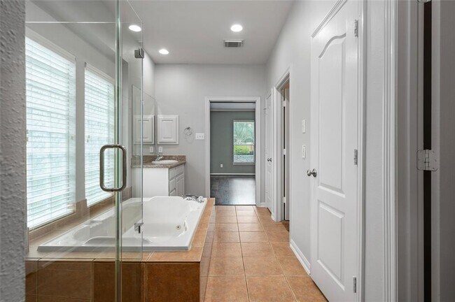 Building Photo - 25303 Hall Meadow Ln