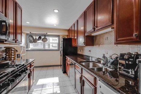 Building Photo - 6414 N Mozart St