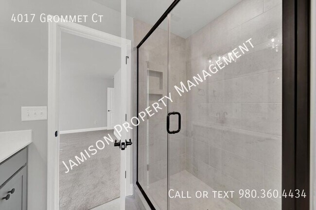 Building Photo - 4017 Grommet Ct