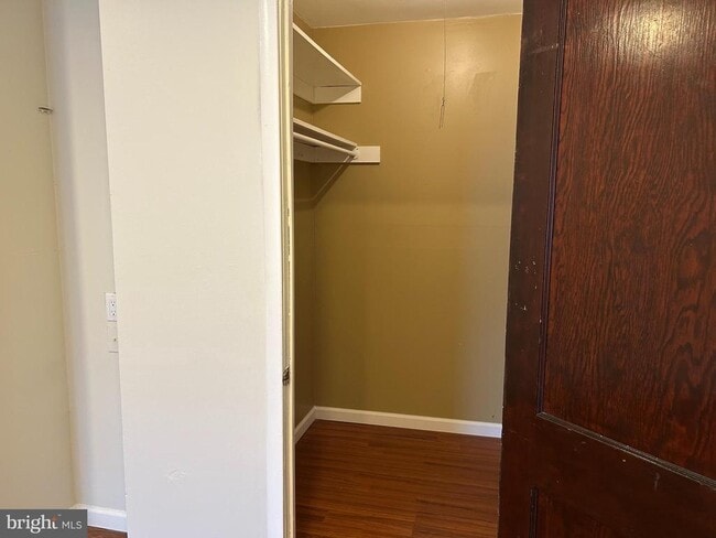 Building Photo - 1617 Bryant Rd