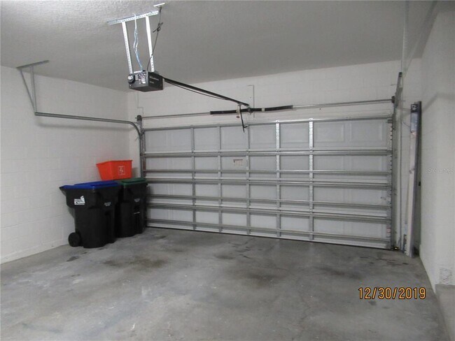 Building Photo - 13324 Longacre Dr