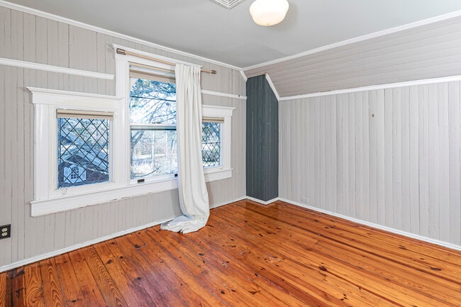 Building Photo - 54 Hodge Rd