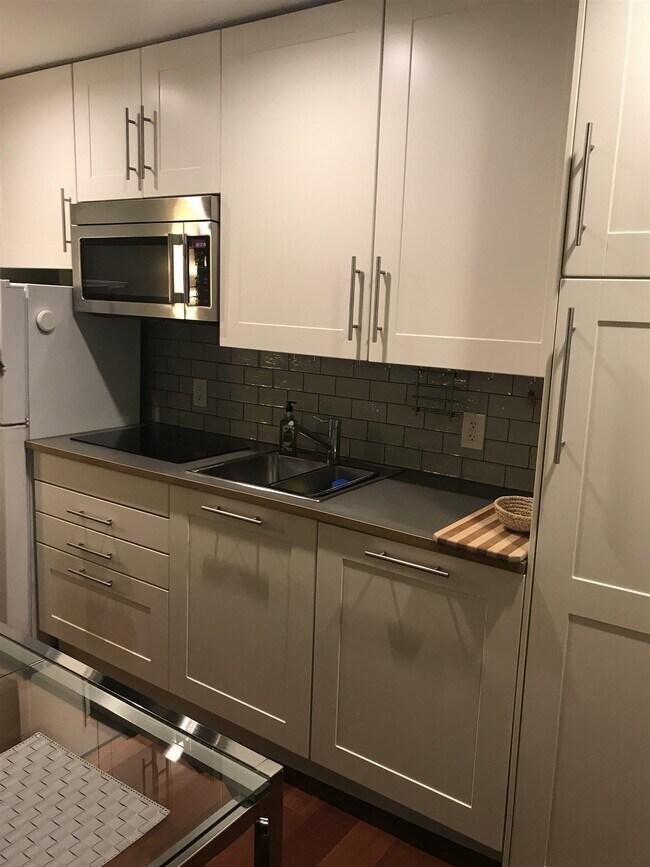 Building Photo - 125 Union Ave