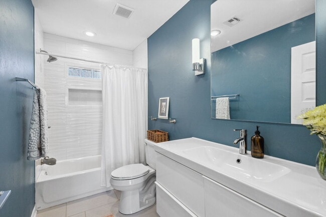 Building Photo - 2523 NW 57th St