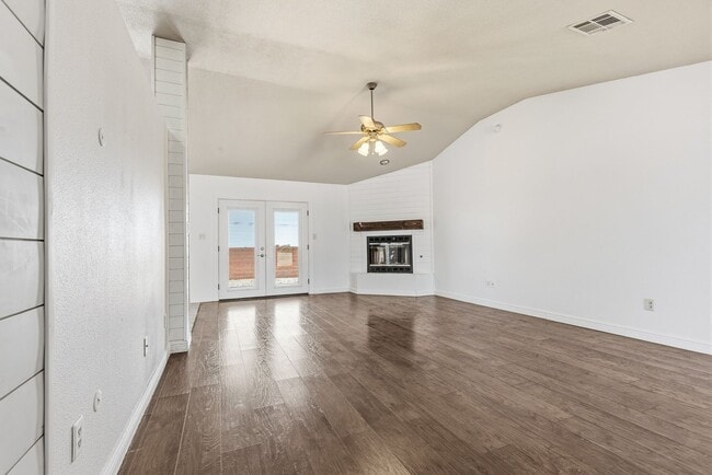 Building Photo - 4 Bedroom 2 Bath with Solar on a Large Corner Lot