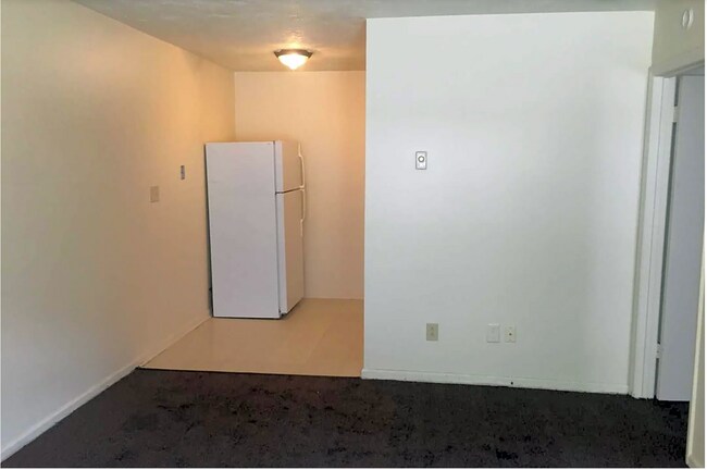 Building Photo - 2920 New Walkertown Rd