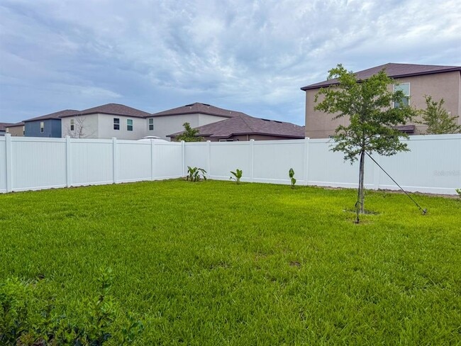 Building Photo - 111 Rain Lily Ave