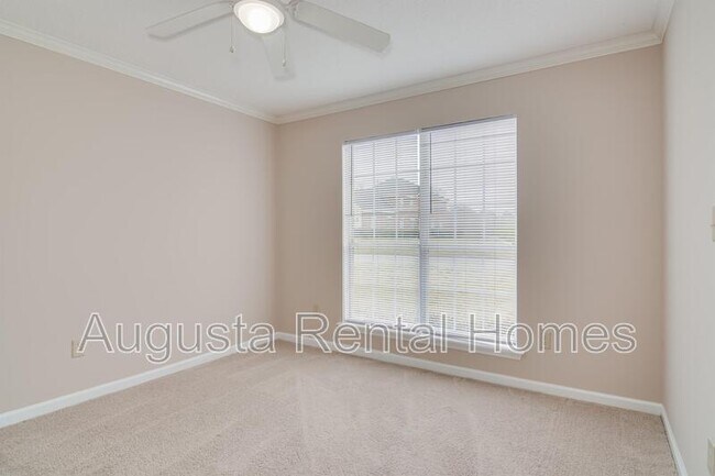 Building Photo - 766 Laurel Springs Ct