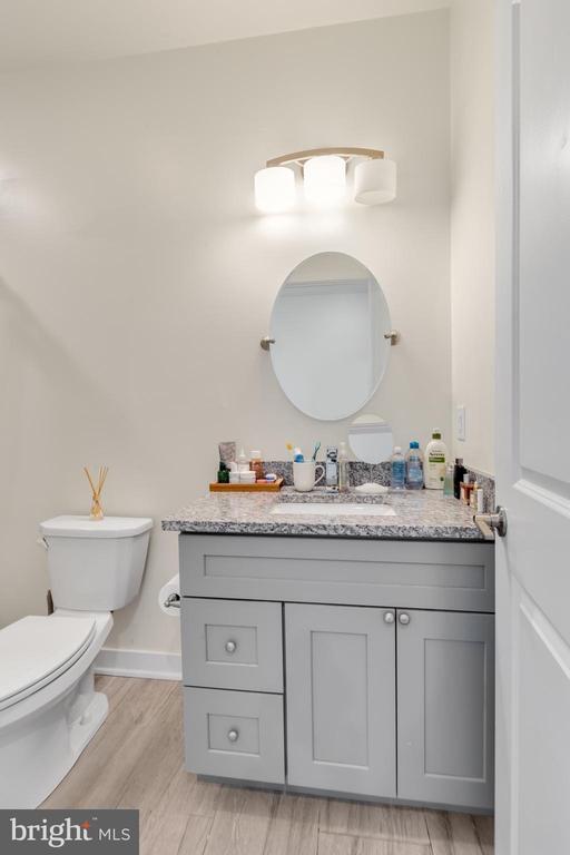 Building Photo - 2411 Kensington Ave