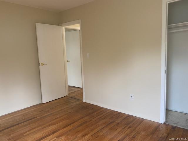 Building Photo - 2 Vanata Ct