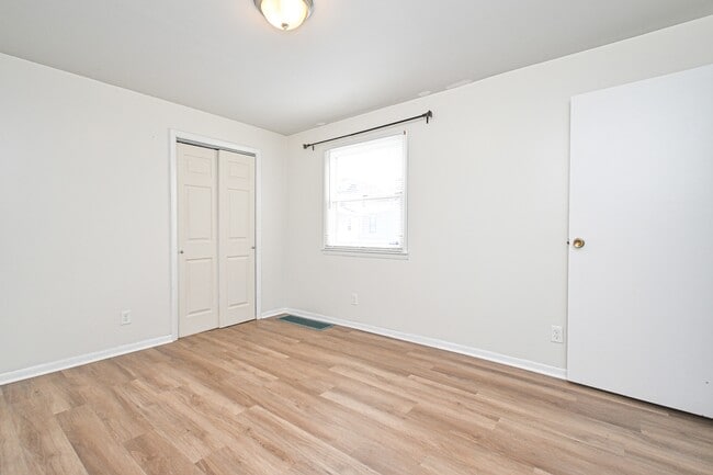 Building Photo - 4110 Eileen Dr