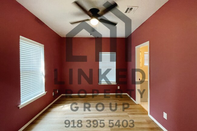 Building Photo - Beautiful 2 bedroom in Collinsville