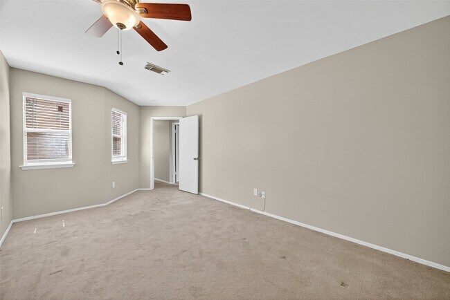 Building Photo - 12625 Memorial Dr