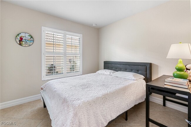 Building Photo - 10535 Carolina Willow Dr