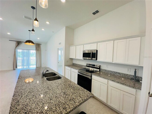 Building Photo - 2151 Huntsman Rdg Rd