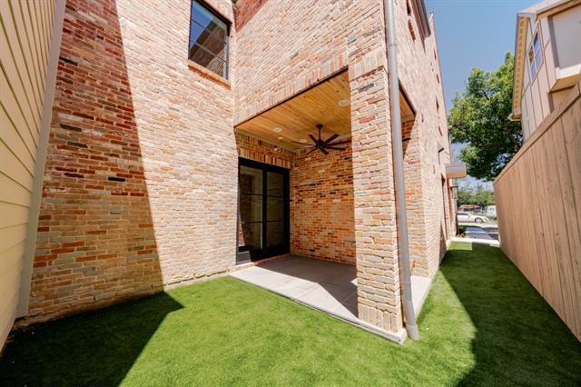 Building Photo - 4129 Grassmere Ln