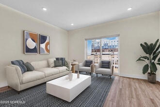 Building Photo - 19 Carr Ave