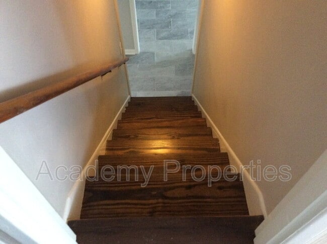 Building Photo - 209 Decatur Rd