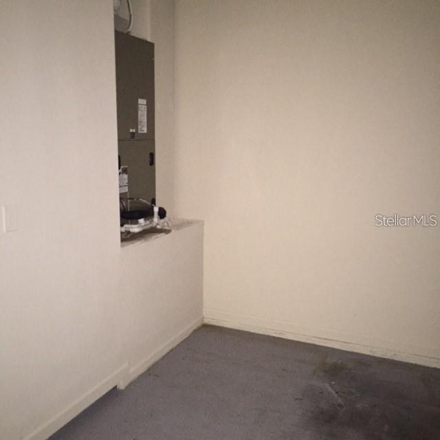 Building Photo - 3025 Ashland Ln S