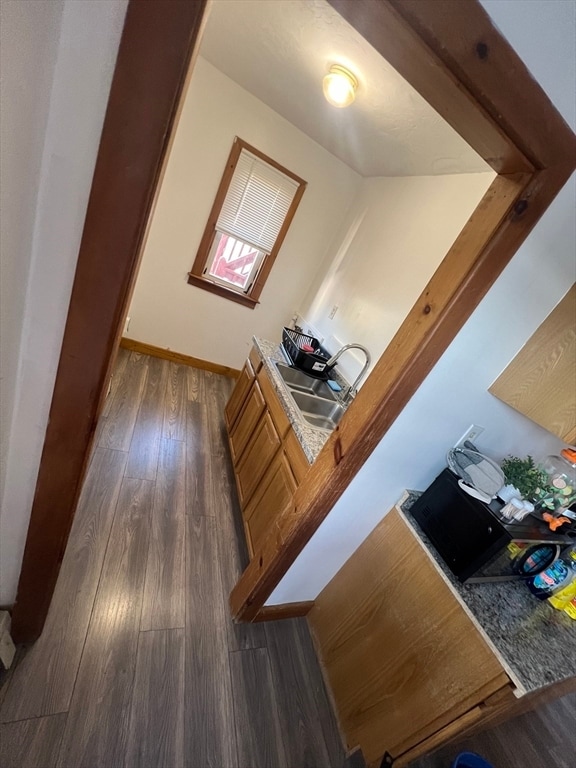 Building Photo - 27 Chestnut St