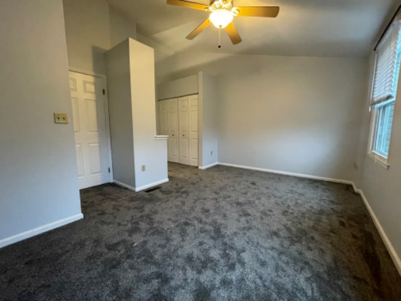 Building Photo - 4387 Heritage Dr