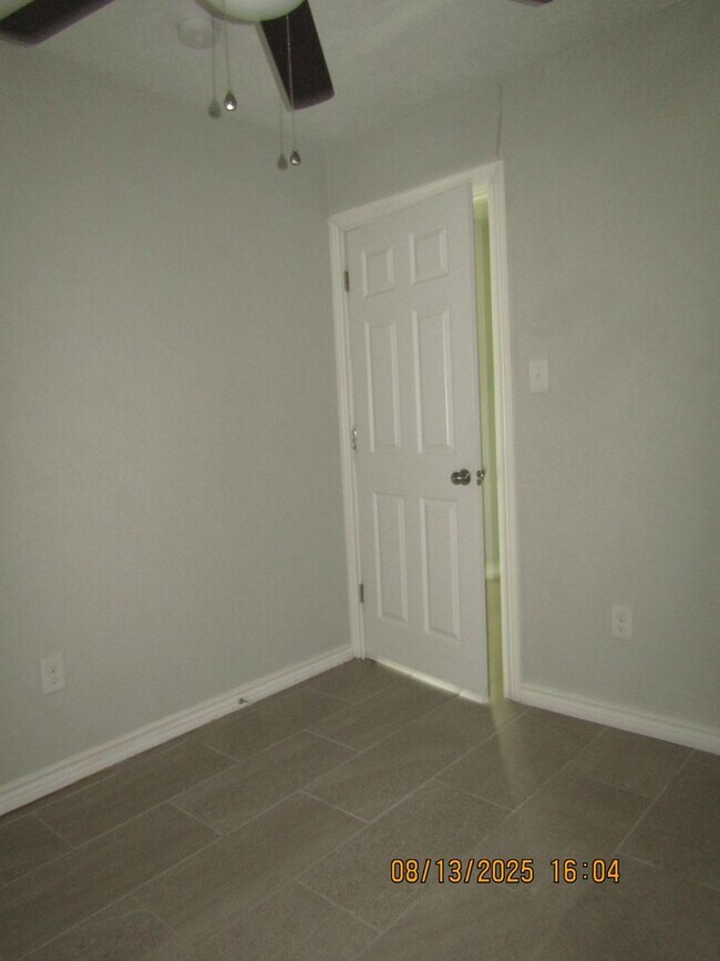 Building Photo - Move In Special: $200 off on The First Ful...