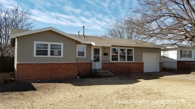 Building Photo - 4615 42nd St