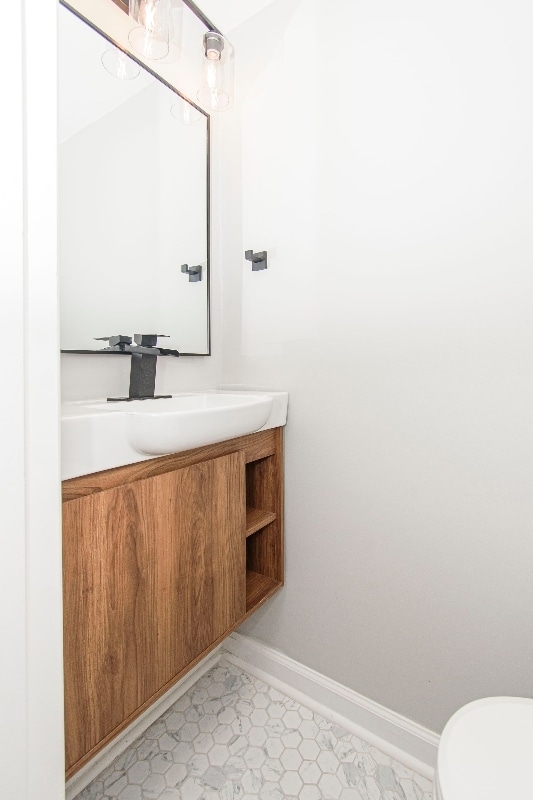 Building Photo - 118 Camelot Ct