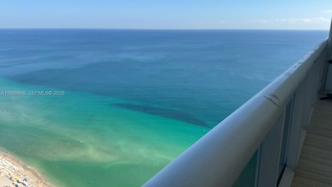 Building Photo - 1830 S Ocean Dr