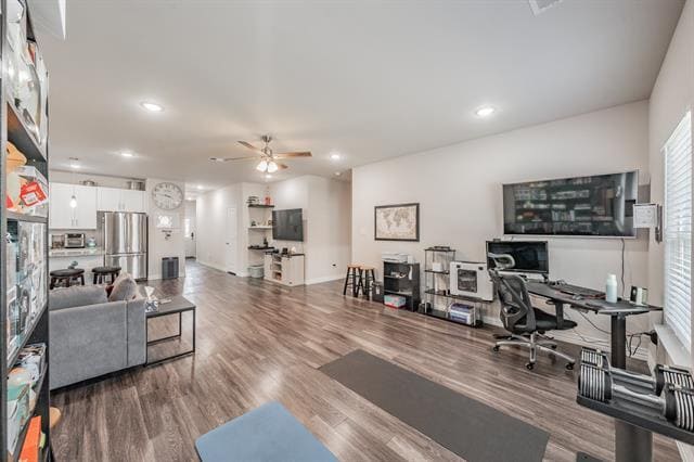 Building Photo - 3501 Dillard St