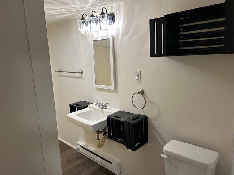 Building Photo - 7508 NY-177