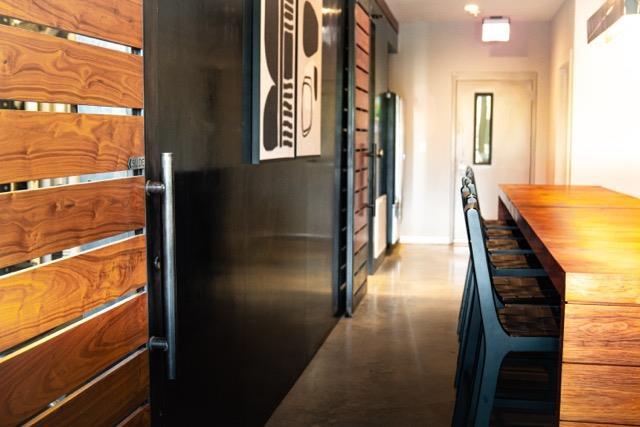 Building Photo - 2505 Thornton Rd