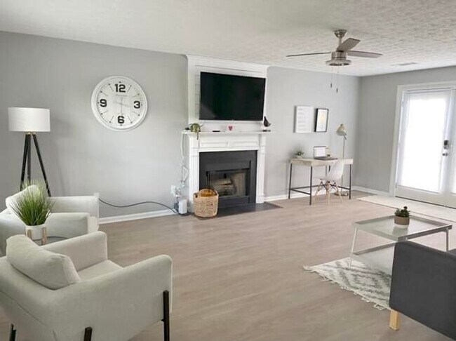 Building Photo - 220 Brookstone Trail