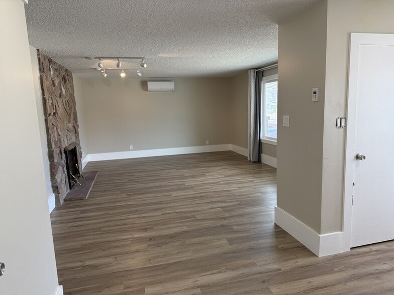 Building Photo - 3490 S Pk Mdws Cir