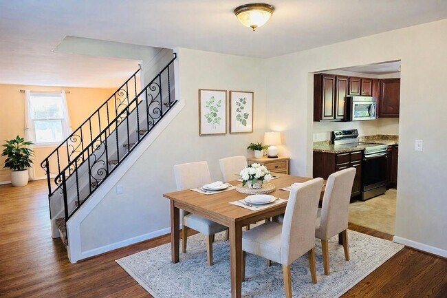 Building Photo - Greece Spacious 3 Bedroom 2 Full Bath Home Available Now