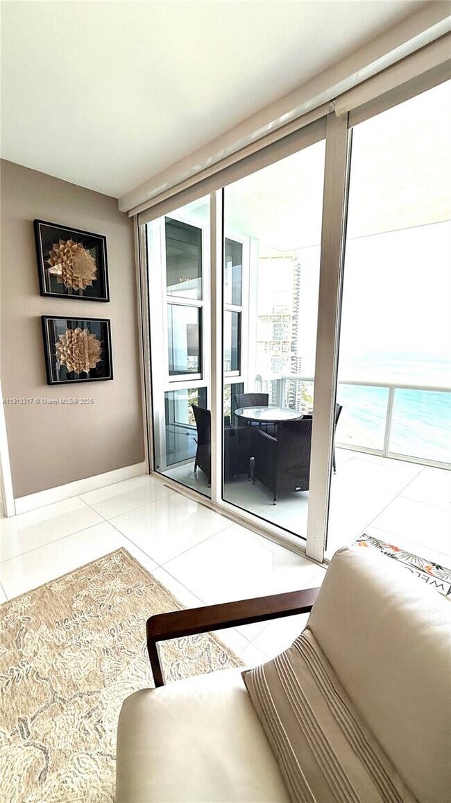 Building Photo - 18201 Collins Ave