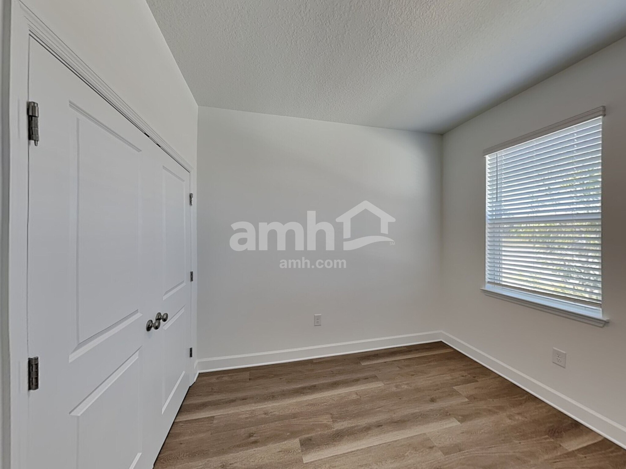 Building Photo - 3204 Carthage Ave