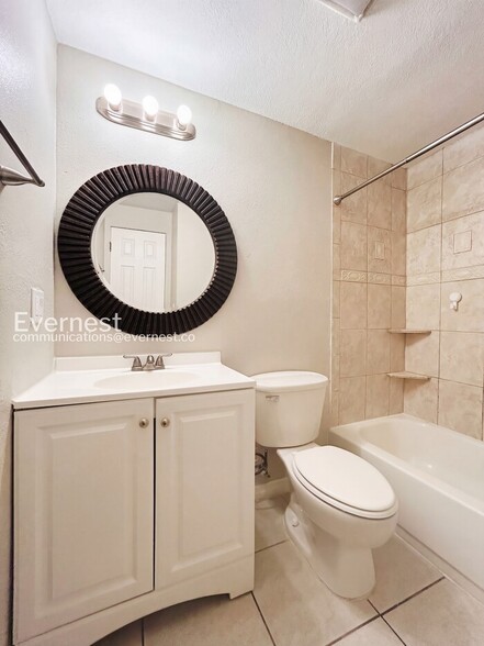 Building Photo - 8519 Sunbeam Ln