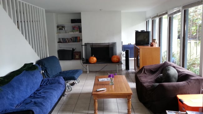 Primary Photo - 4407 Thackeray Pl NE