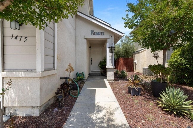 Building Photo - 1415 Stoney Creek Rd