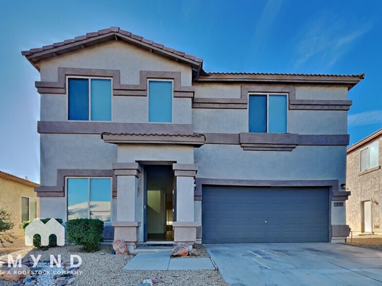 Primary Photo - 1237 E Blackfoot Daisy Dr