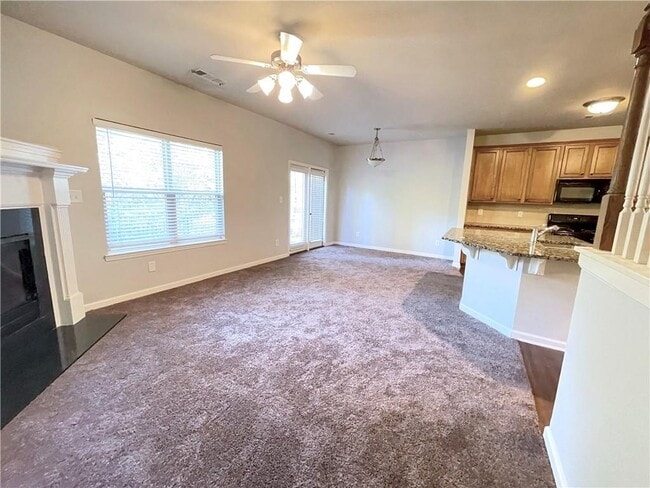 Building Photo - 2575 Maple Leaf Terrace