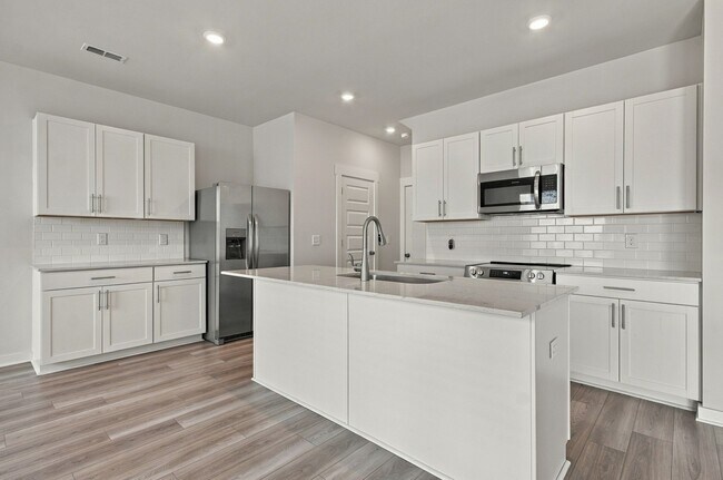 Building Photo - 1627 Manuka Ln