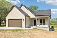 Building Photo - 827 Oconnor St