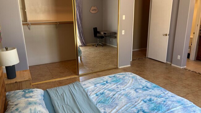 Building Photo - 27875 Avenida Maravilla