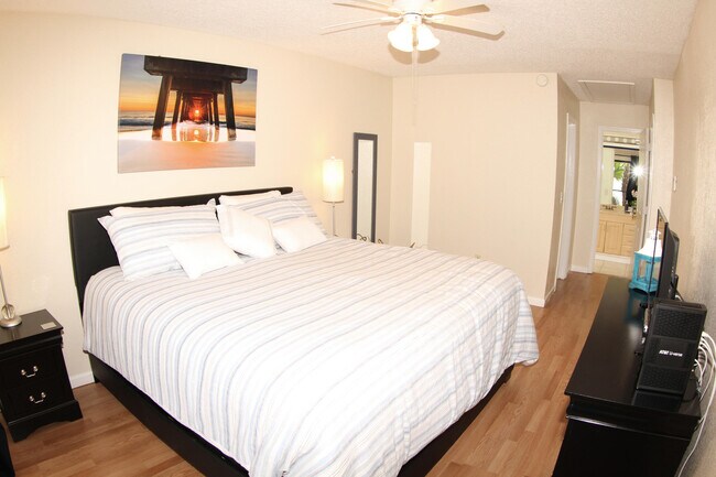 Building Photo - 1308 White Pine Dr