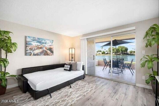 Building Photo - 11040 N 28th Dr