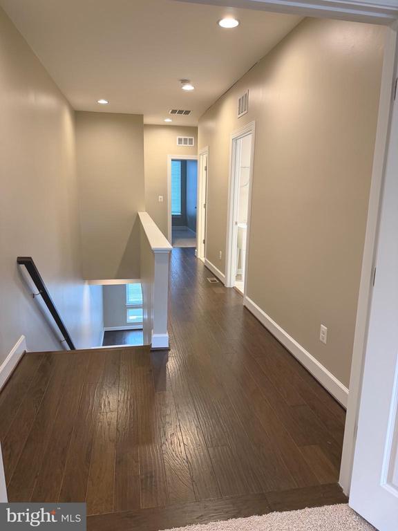 Building Photo - 20396 Roslindale Dr