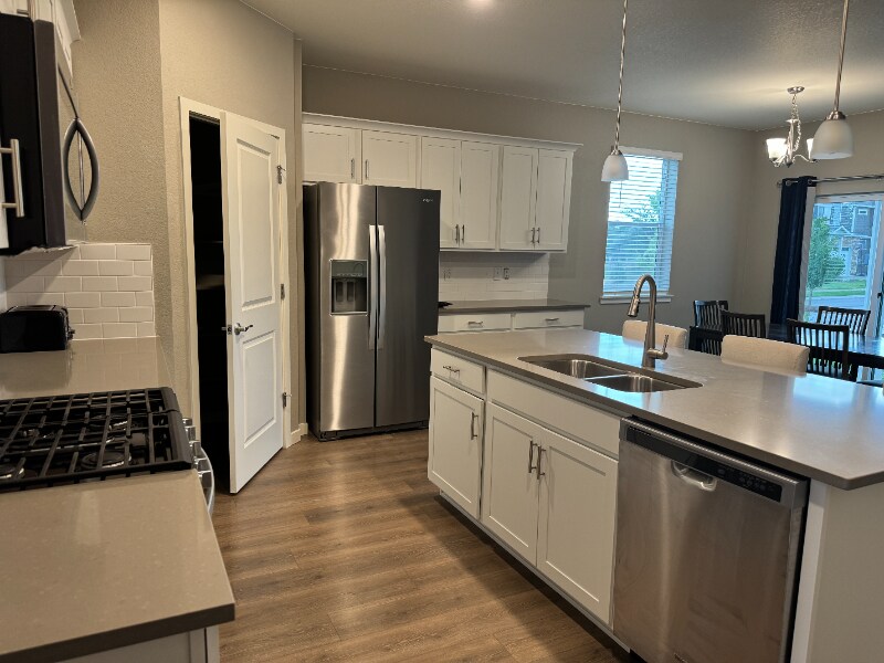 Building Photo - 4202 Fox Grove Dr