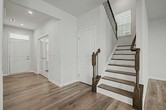 Building Photo - 4-Bed Dream Home in Desired Community in Wake Forest